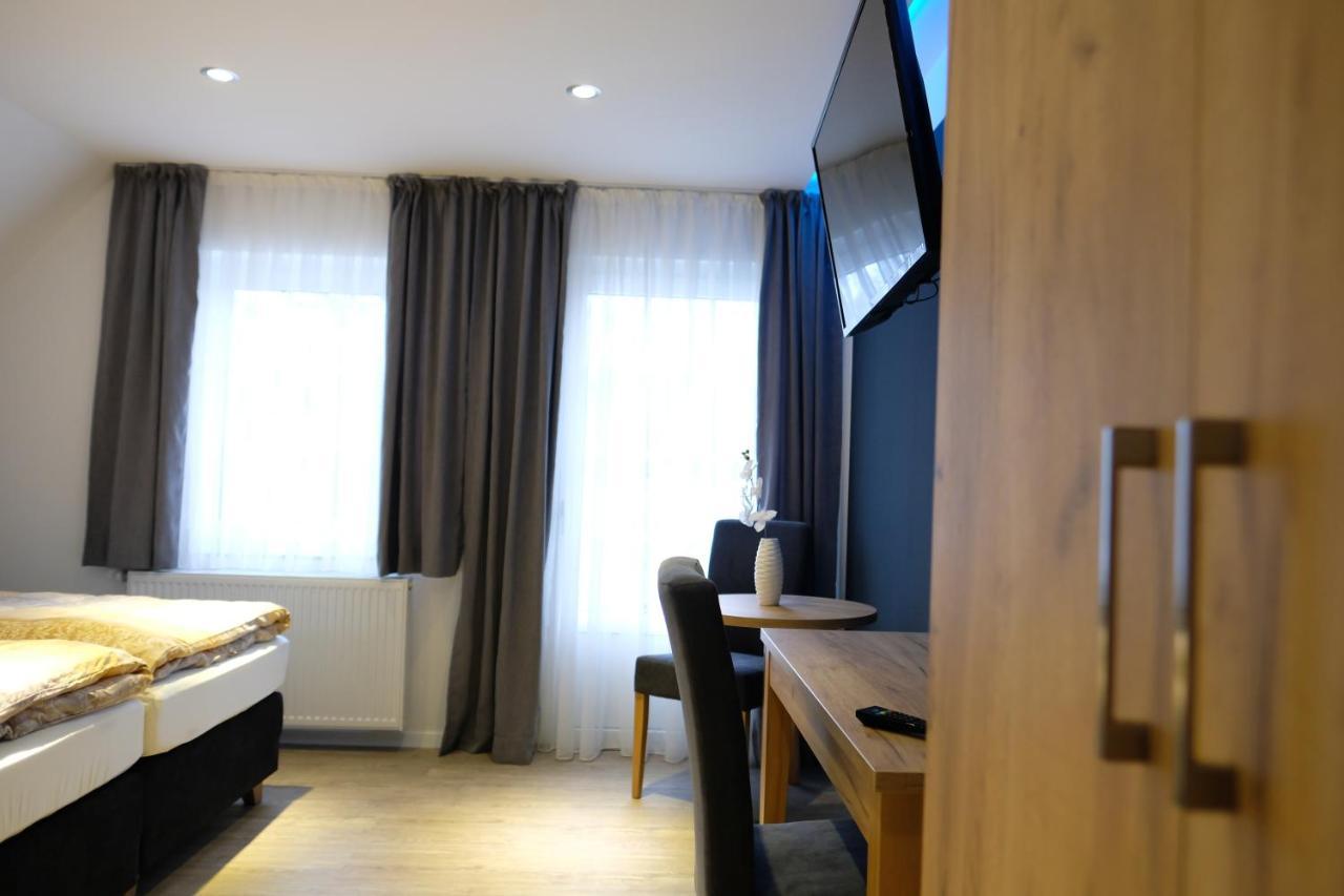 Schlafstuebchen Hotel Leer Exterior photo